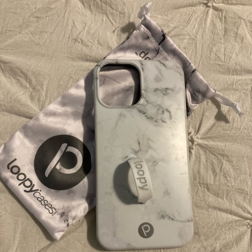 iPhone 12 Pro Max Loopy White marble case